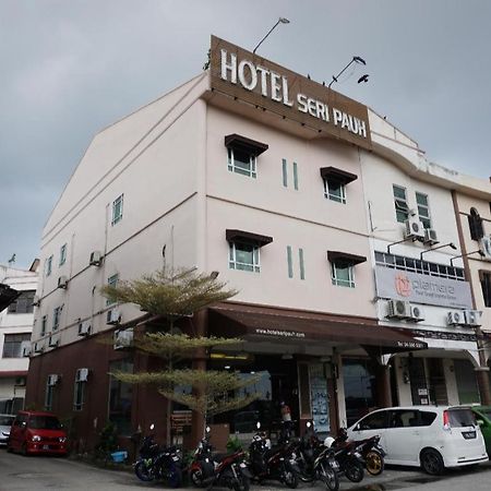 Hotel Seri Pauh Джорджтаун Экстерьер фото