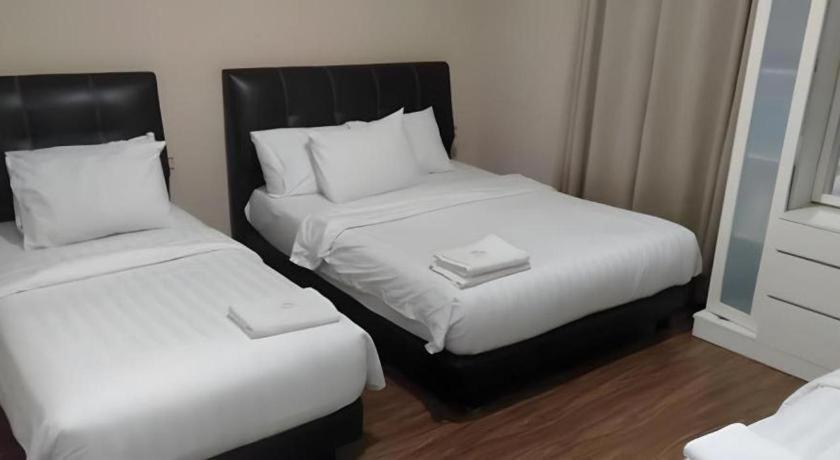 Hotel Seri Pauh Джорджтаун Экстерьер фото